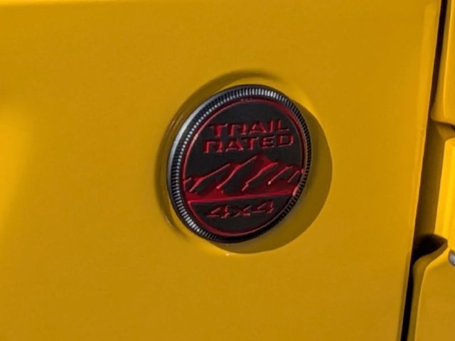 Used 2021 Jeep Wrangler Unlimited Rubicon AWD/4WD image 13