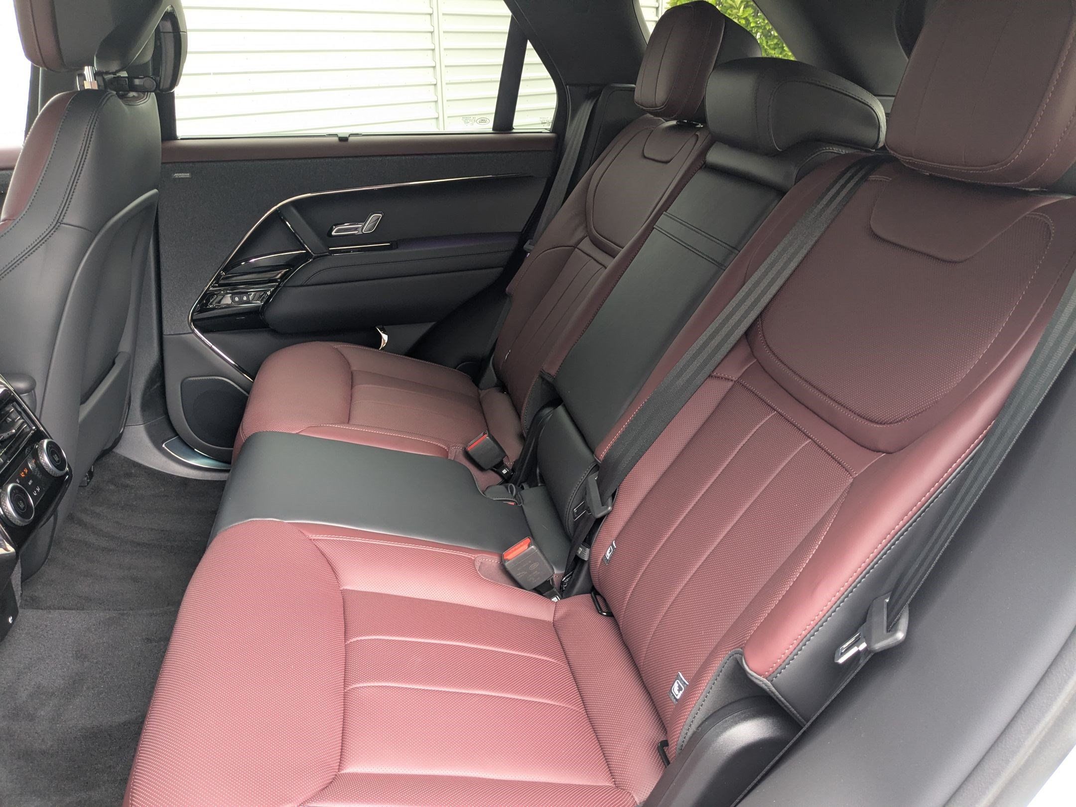New 2026 Land Rover Range Rover Sport Dynamic SE AWD/4WD image 29