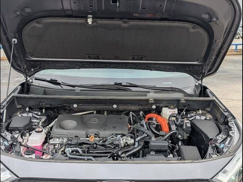 Used 2024 Toyota RAV4 XLE image 19