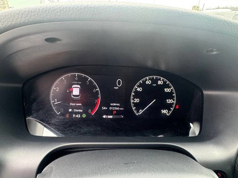 Used 2025 Honda HR-V LX image 13