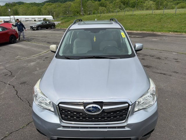Used 2016 Subaru Forester 2.5i Premium AWD/4WD image 4