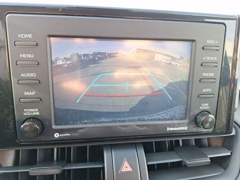 Used 2021 Toyota RAV4 XLE image 26