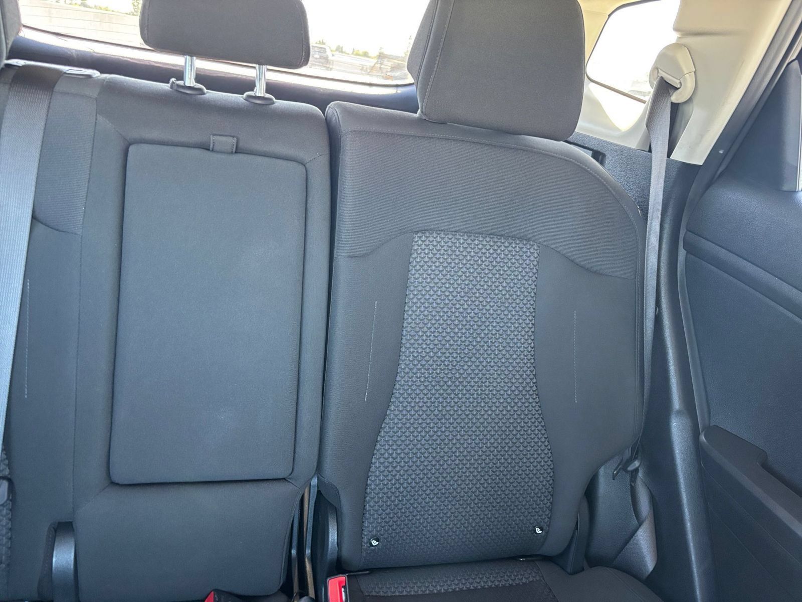 Used 2026 Kia Sportage LX FWD image 37