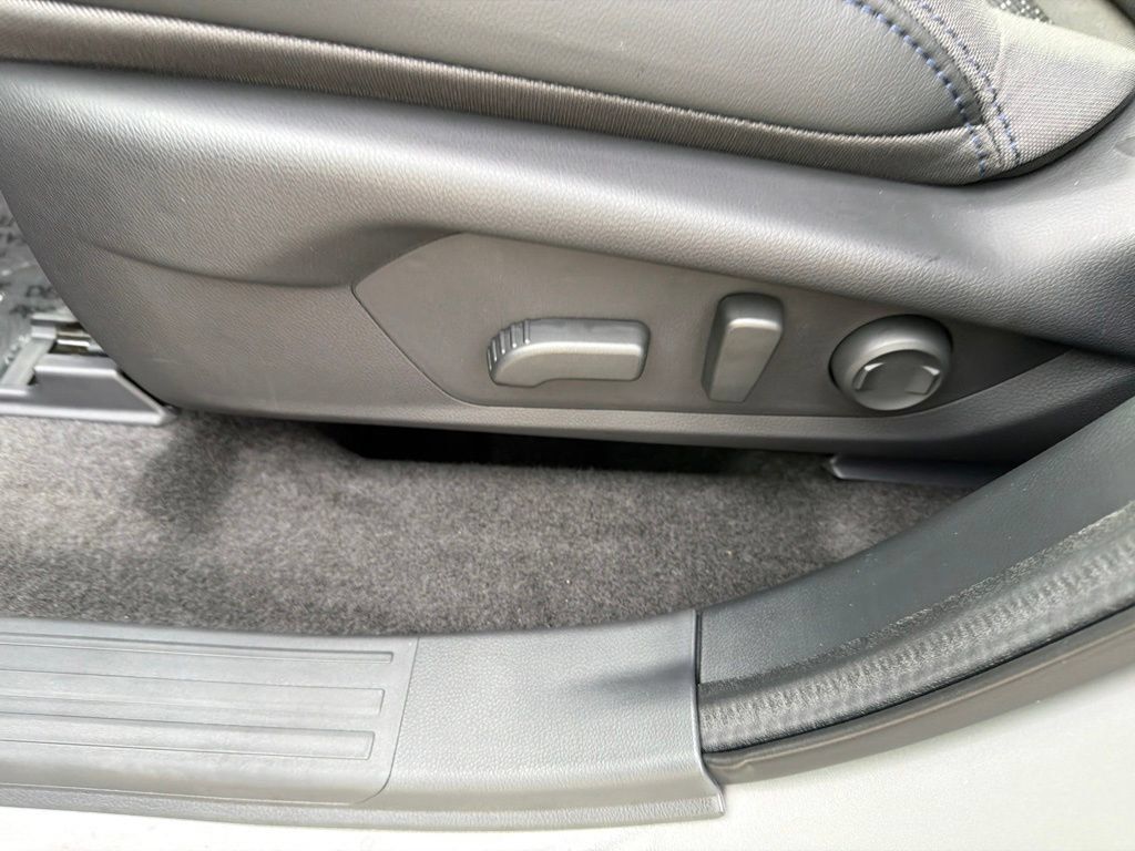 New 2026 Subaru Forester Premium AWD/4WD image 12