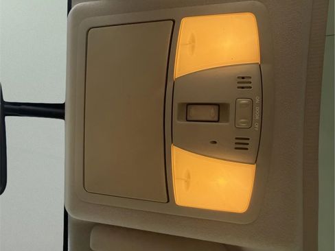 Used 2013 Nissan Rogue SL image 17