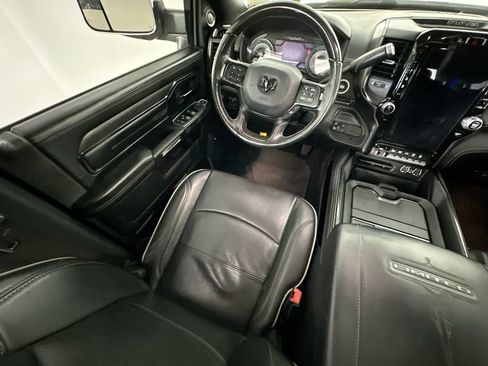 Used 2022 RAM 2500 Limited AWD/4WD image 9