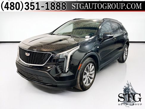 Used 2022 Cadillac XT4 Sport w/ Safety Alert Package FWD image 1