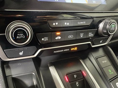 Used 2020 Honda CR-V Touring image 31