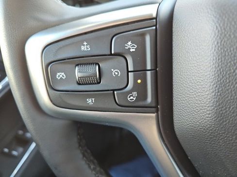Used 2024 Chevrolet Silverado 1500 LT image 16