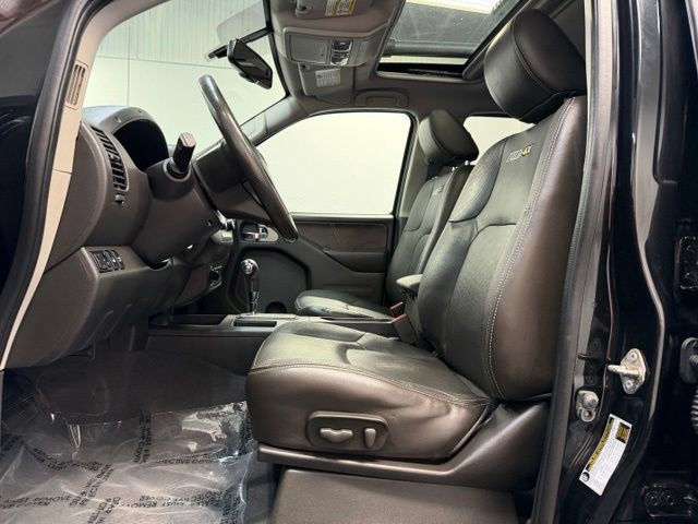 Used 2019 Nissan Frontier PRO-4X AWD/4WD image 11