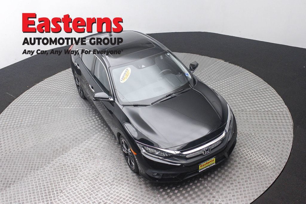 Used 2017 Honda Civic Touring image 5