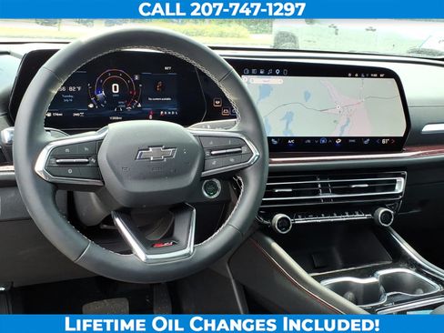 Used 2026 Chevrolet Traverse Z71 w/ Driver Confidence Package AWD/4WD image 17