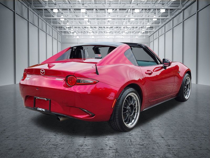 Used 2022 MAZDA MX-5 Miata RF Grand Touring RWD image 10