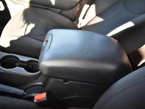 Used 2017 Jeep Wrangler Unlimited Sport w/ Quick Order Package 24S image 28