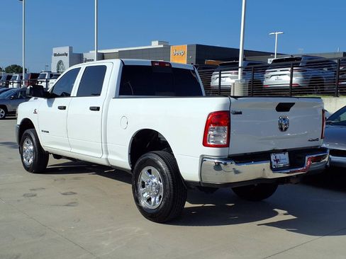 Used 2022 RAM 2500 Tradesman AWD/4WD image 2