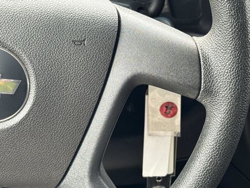 Used 2024 Chevrolet Express 2500 w/ Driver Convenience Package image 7