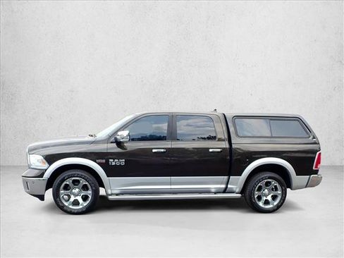 Used 2014 RAM 1500 Laramie w/ Convenience Group AWD/4WD image 7