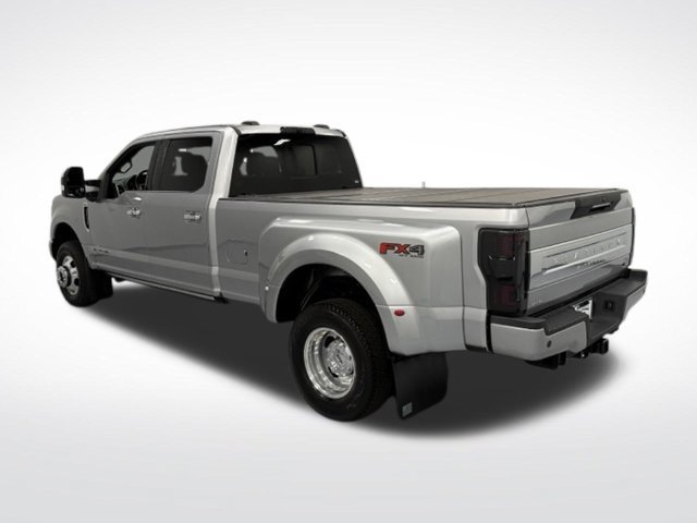 Used 2022 Ford F350 Platinum AWD/4WD image 6