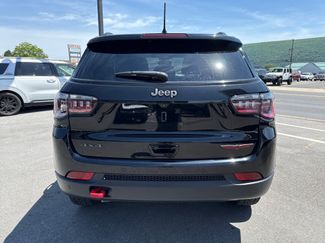 Used 2024 Jeep Compass Trailhawk AWD/4WD video 4