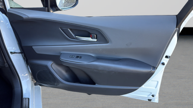 Used 2024 Toyota Prius XLE FWD image 26