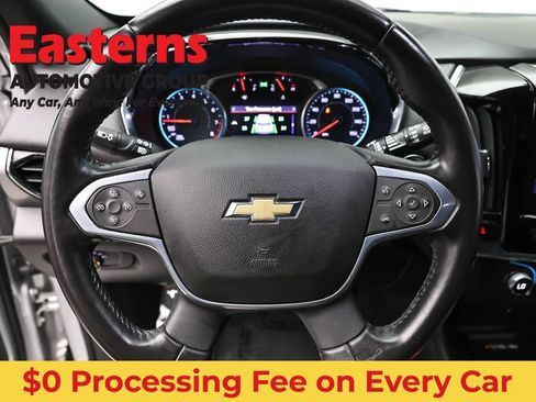 Used 2022 Chevrolet Traverse LT FWD image 10