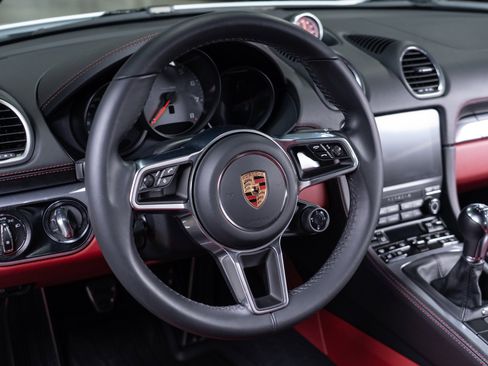 Used 2024 Porsche 718 Cayman S image 55