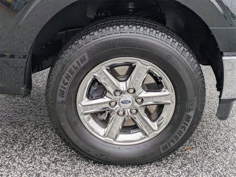 Used 2024 Ford F150 XLT w/ Equipment Group 302A MID image 11