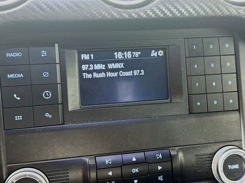 Used 2021 Ford Mustang Coupe image 14