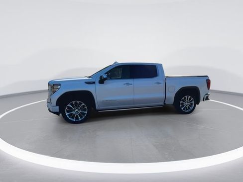 Used 2024 GMC Sierra 1500 Denali w/ Denali Reserve Package AWD/4WD image 6