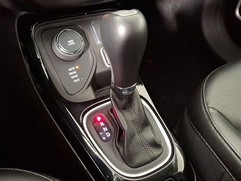 Used 2018 Jeep Compass Altitude w/ Popular Equipment Group image 16