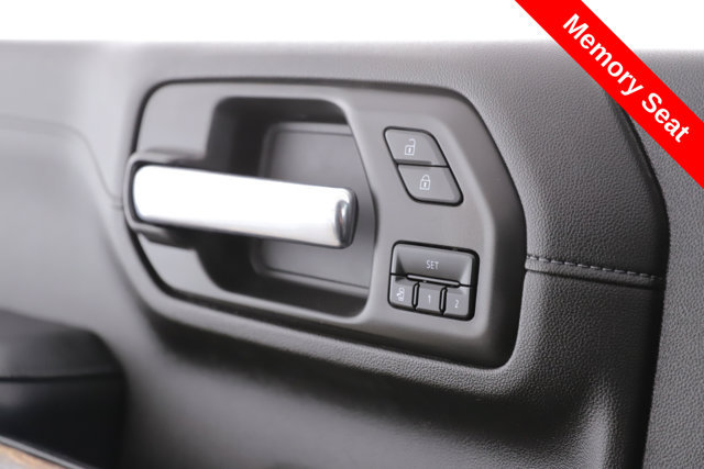 Used 2023 GMC Sierra 3500 Denali AWD/4WD image 21