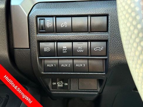 Used 2025 Toyota Tacoma TRD Off-Road w/ TRD Off Road Premium Package AWD/4WD image 29