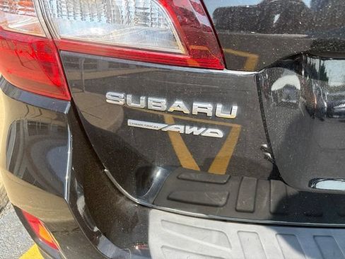 Used 2017 Subaru Outback 2.5i Premium AWD/4WD image 14