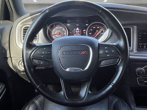 Used 2022 Dodge Charger SXT w/ Leather Interior Group RWD image 21