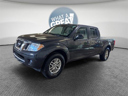 Used 2015 Nissan Frontier SV image 8