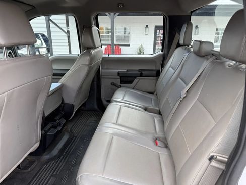 Used 2017 Ford F550 4x4 Crew Cab Super Duty image 31