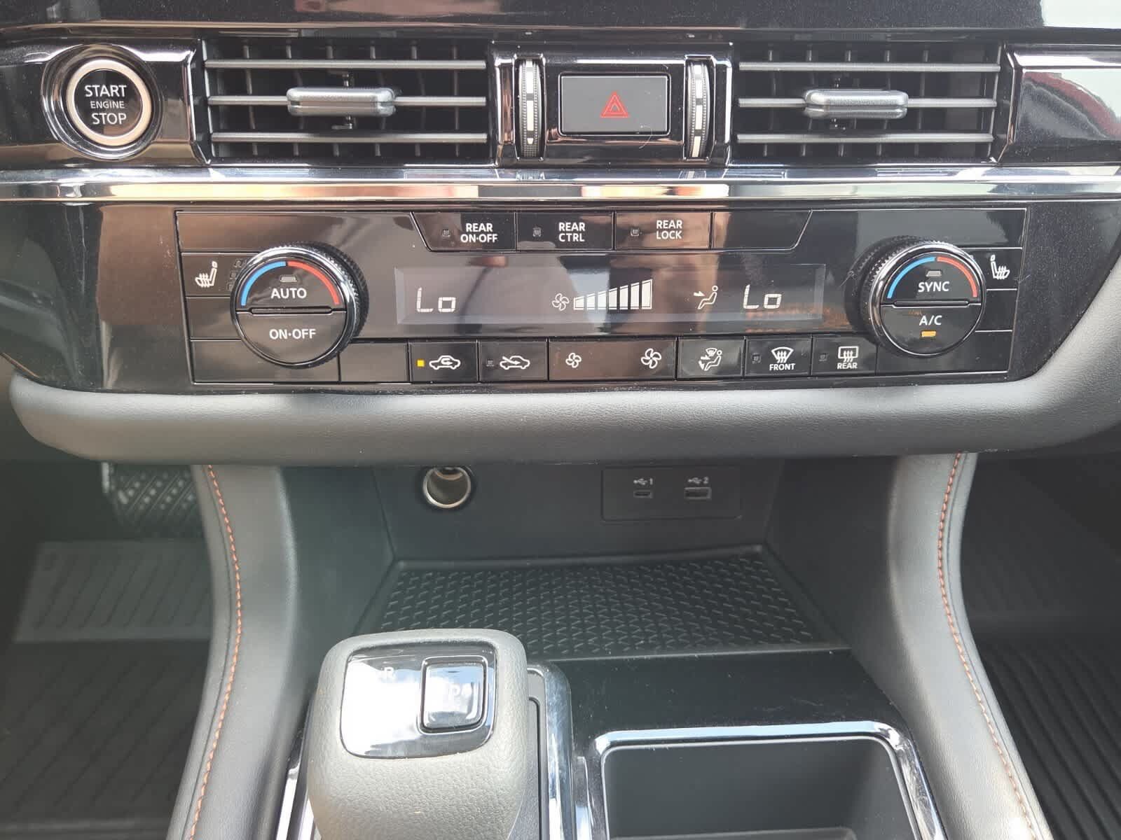 Used 2024 Nissan Pathfinder Rock Creek AWD/4WD image 10