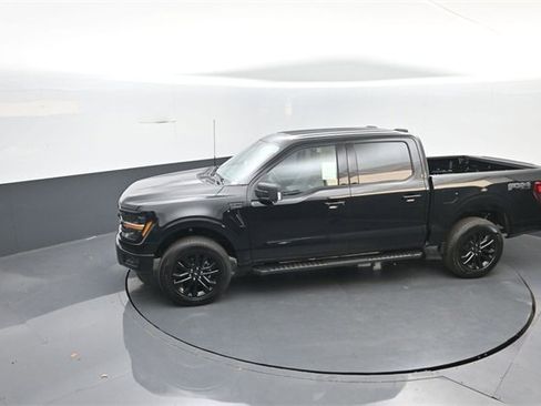 New 2025 Ford F150 XLT w/ Equipment Group 303A High image 18