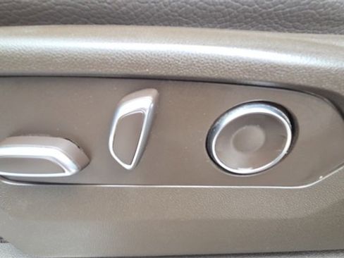 Used 2025 GMC Sierra 2500 Denali w/ Technology Package image 30