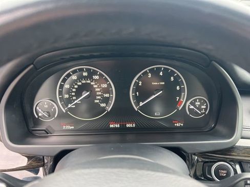 Used 2018 BMW X5 xDrive40e image 12