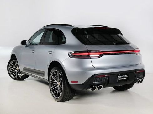 Certified 2026 Porsche Macan AWD/4WD image 3