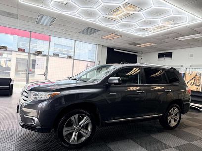 Used 2012 Toyota Highlander Limited w/ Tow Pkg