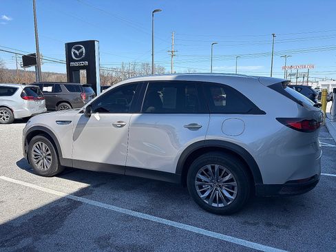 Used 2025 MAZDA CX-90 3.3 Turbo w/ Preferred Package image 4