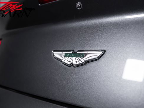 Used 2009 Aston Martin V8 Vantage Roadster RWD image 19