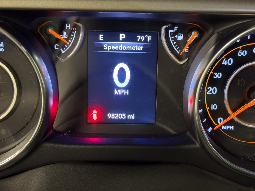 Used 2022 Jeep Wrangler Unlimited Sport AWD/4WD image 36