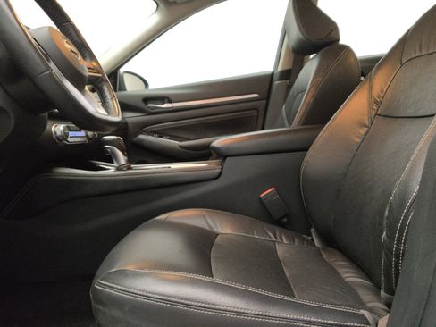 Used 2023 Nissan Altima 2.5 SL FWD image 17