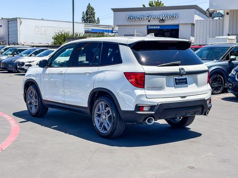 Used 2022 Honda Passport EX-L image 2
