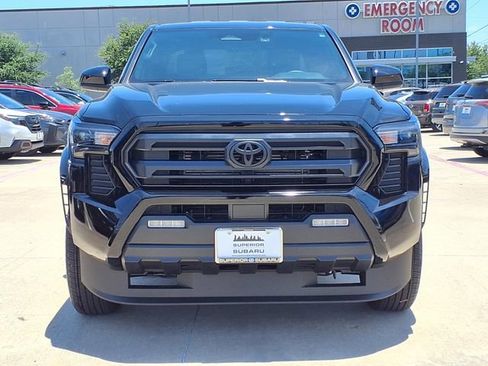 Used 2026 Toyota Tacoma SR5 RWD image 3