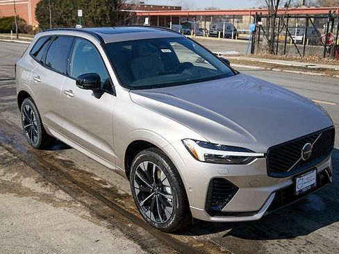 New 2026 Volvo XC60 T8 Plus w/ Protection Package Premier image 4