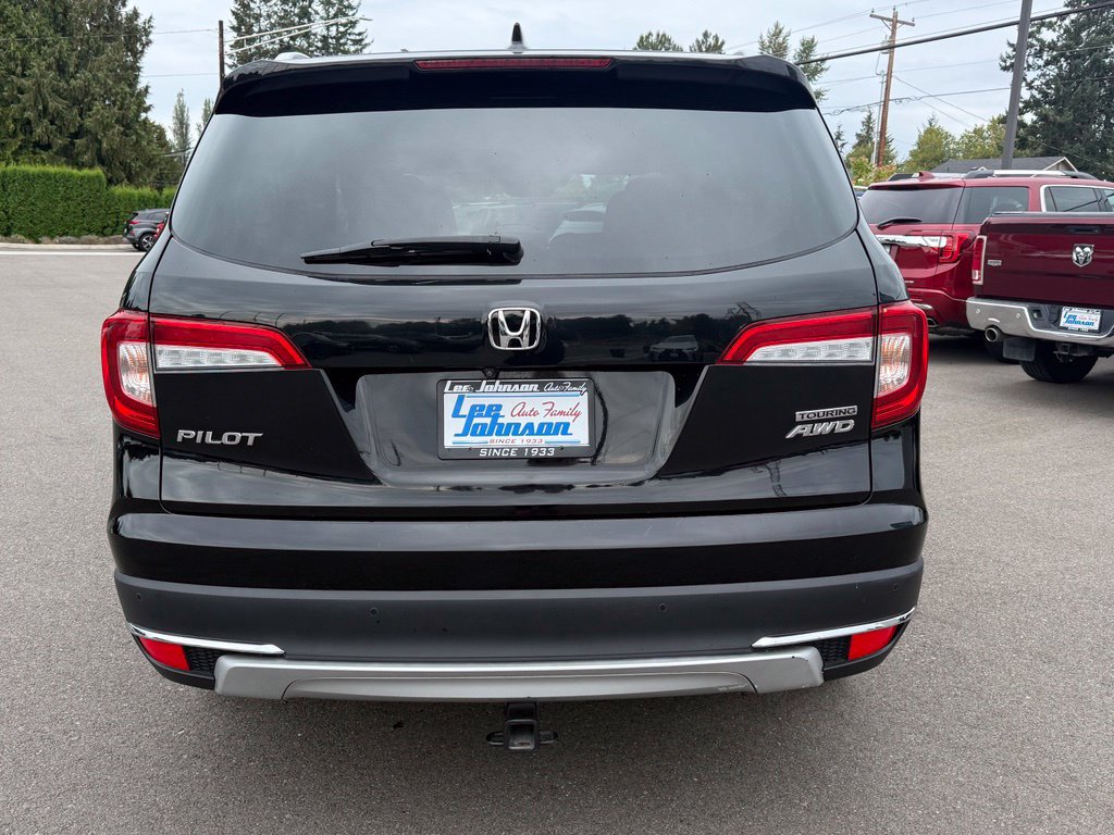 Used 2020 Honda Pilot Touring image 4